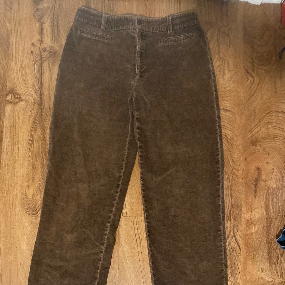Rafaella pants, brown, corduroy, Size 8 woman’s,